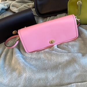 Coach Dinky bag in True Pink | pink shoulder bag with brass hardware | in EUC |